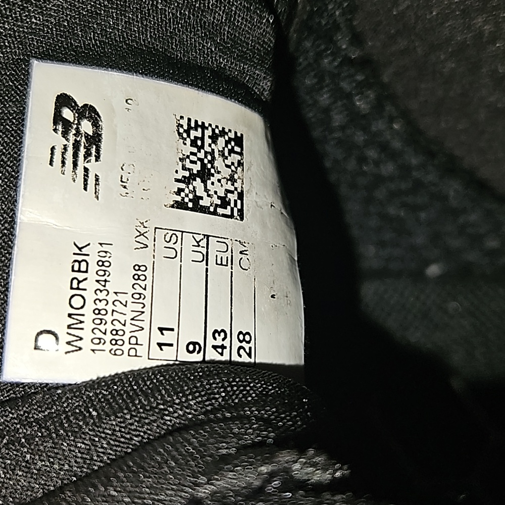 Men's New Balance fresh to sneakers - Picture 6 of 8